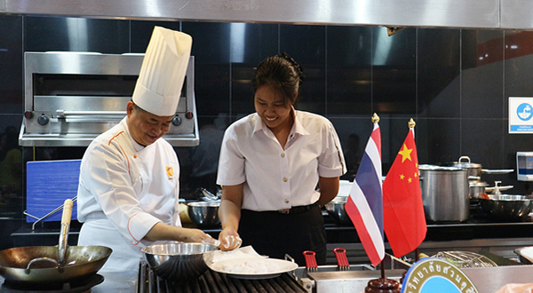 ������ʦ��ѵ