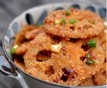 ÿ��һ�ˣ������׷۳�źƬ