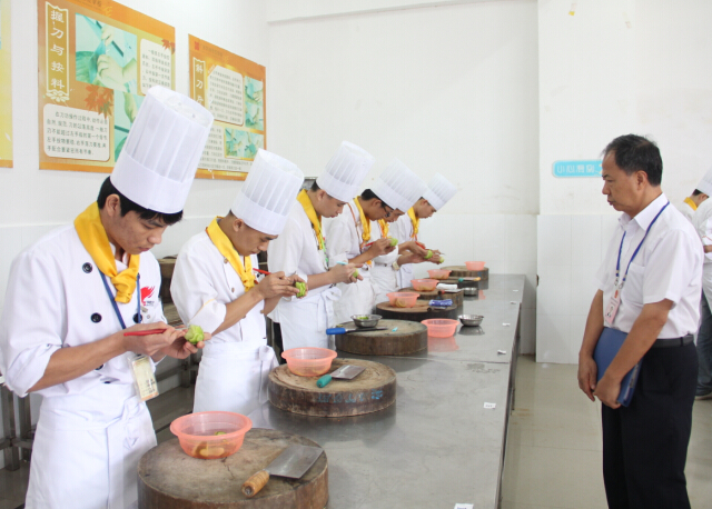 �����������ѧУ