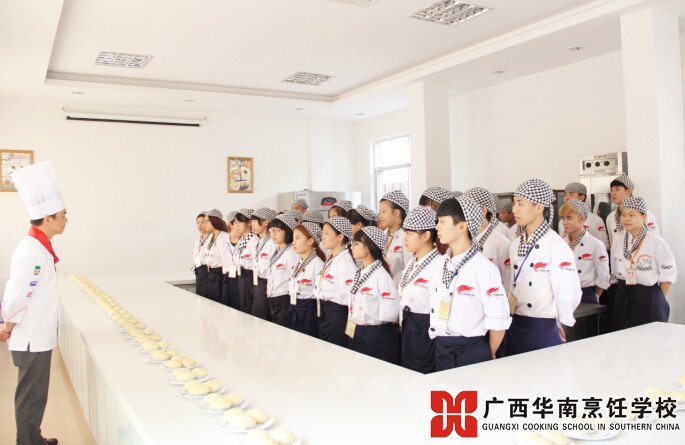 �����������ѧУ