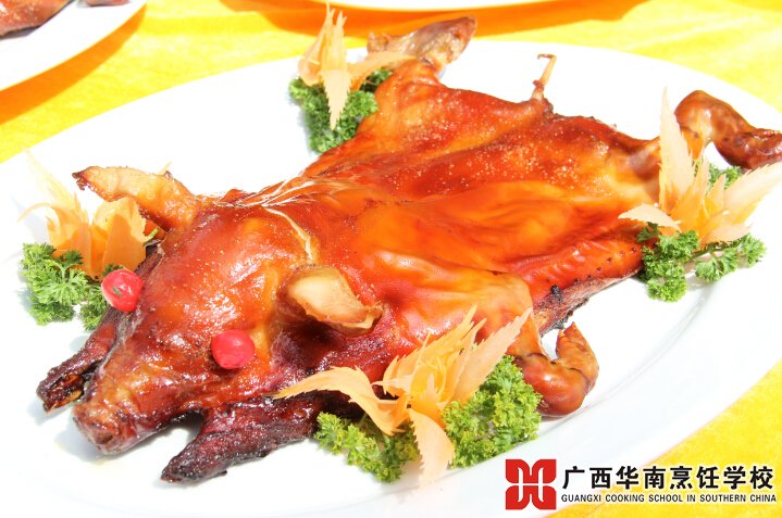 广西华南烹饪学校