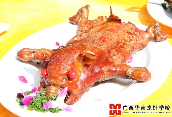广西华南烹饪学校