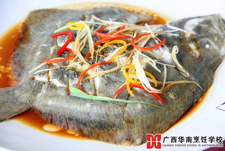 广西华南烹饪学校