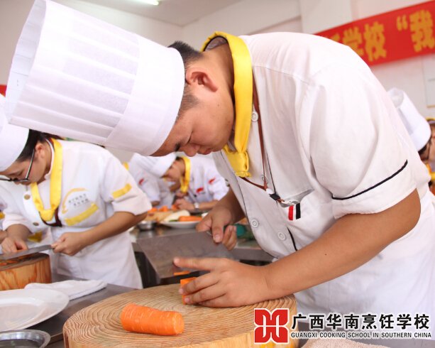 �����������ѧУ