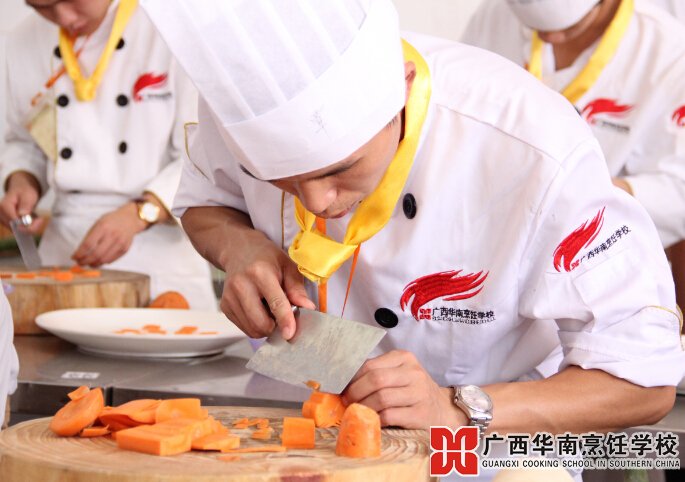 �����������ѧУ