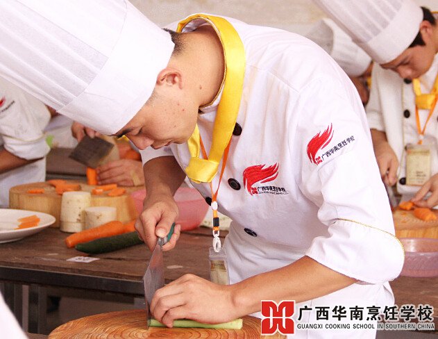 �����������ѧУ