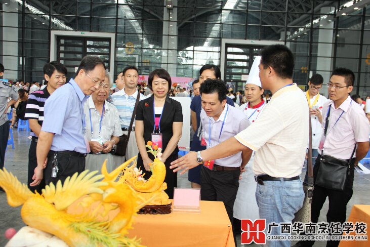 �����������ѧУ