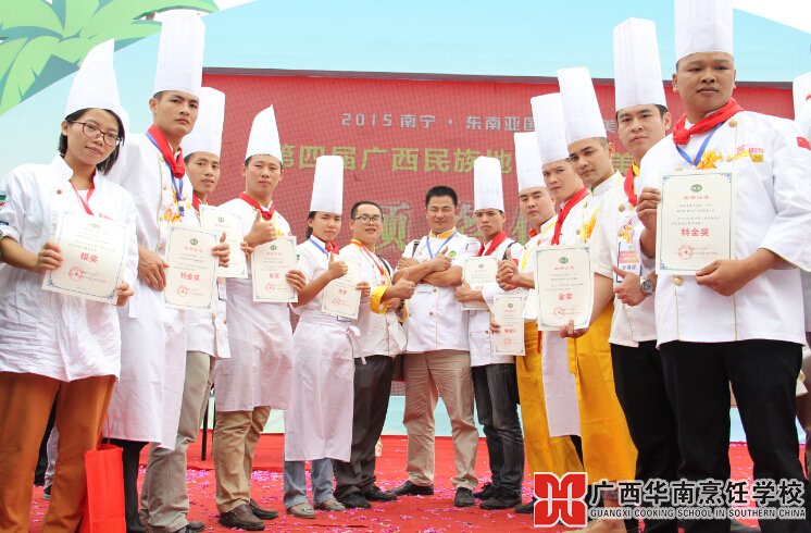 �����������ѧУ