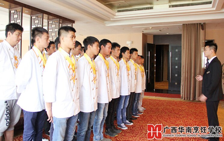 �����������ѧУ