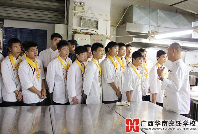 �����������ѧУ