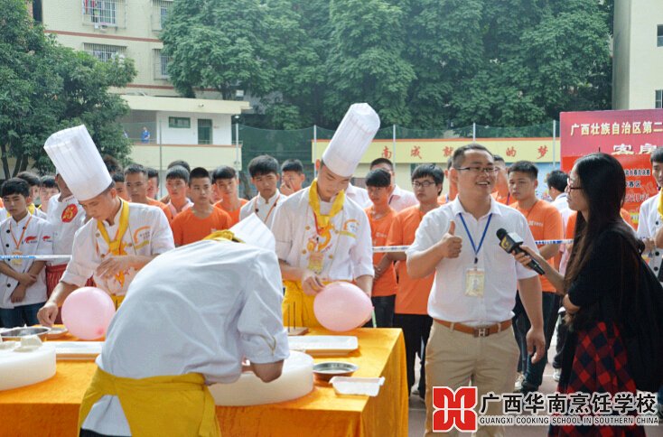 �����������ѧУ