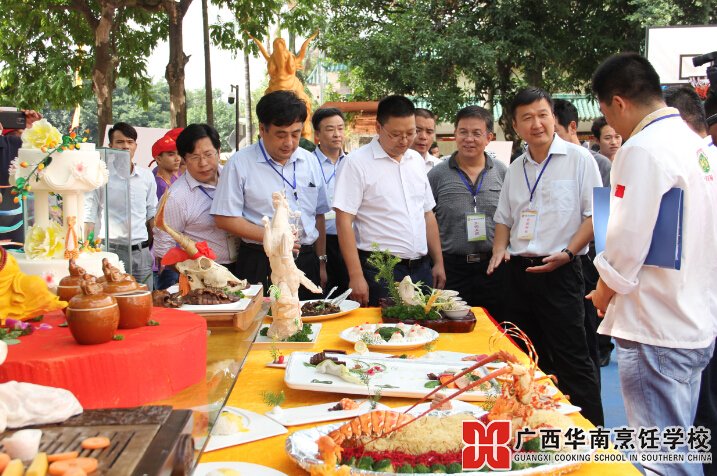 �����������ѧУ