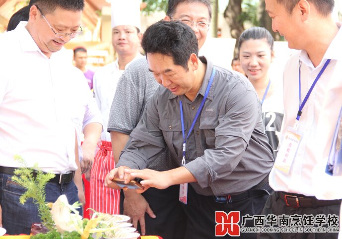 �����������ѧУ