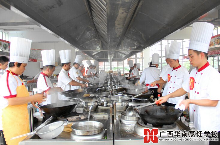 �����������ѧУ