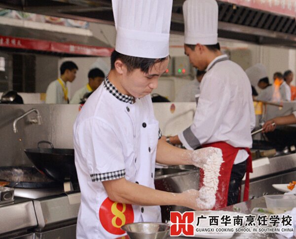 �����������ѧУ