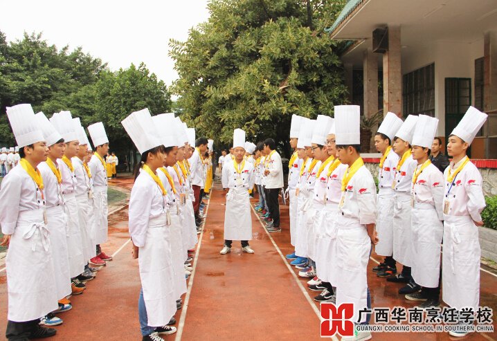 �����������ѧУ