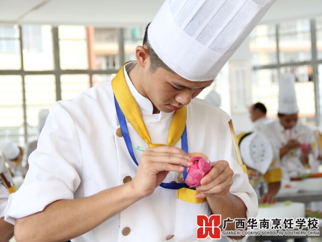 �����������ѧУ