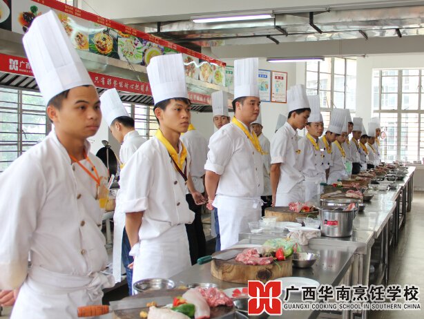 �����������ѧУ