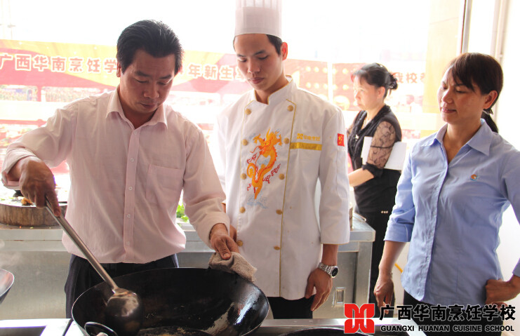 �����������ѧУ