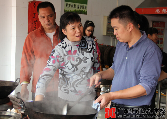 �����������ѧУ