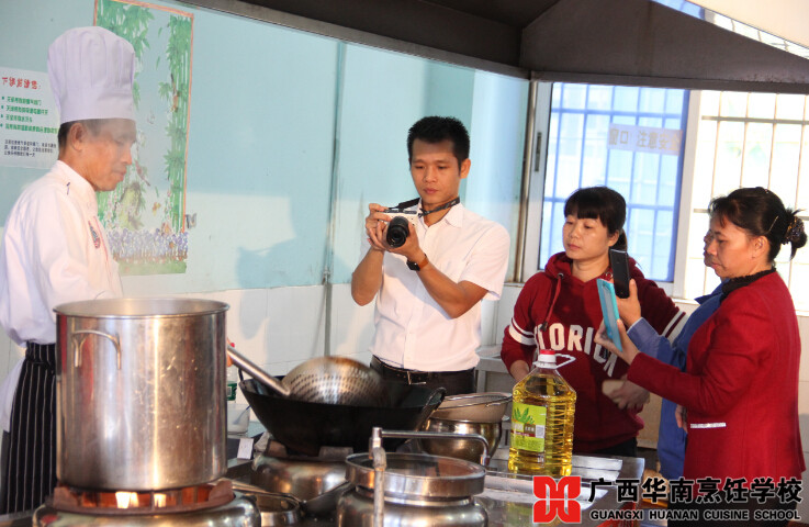 �����������ѧУ