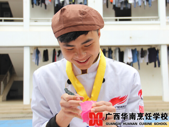 �����������ѧУ