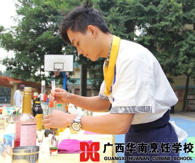 �����������ѧУ