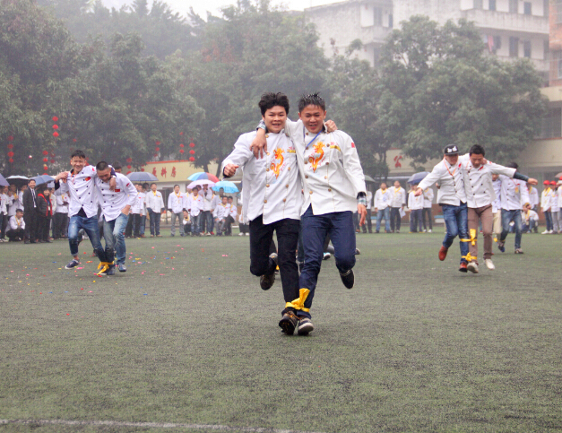 �����������ѧУ