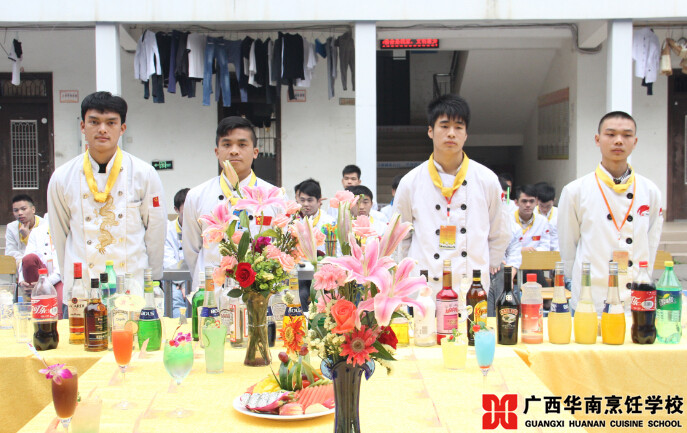 �����������ѧУ