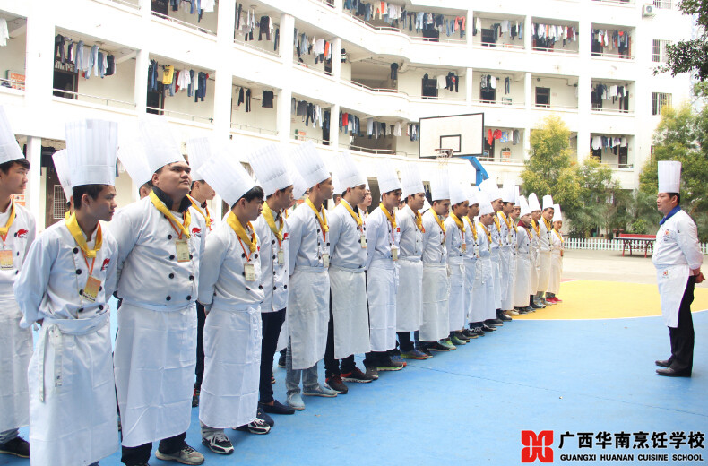 �����������ѧУ