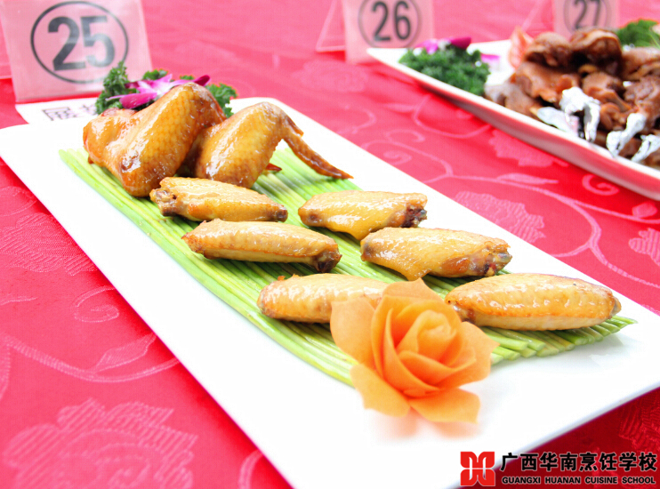 �����������ѧУ