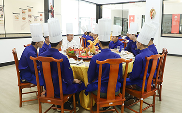 ������⿾�Ӣרҵ